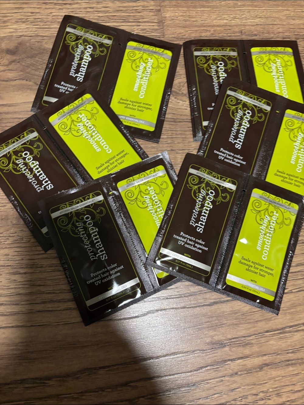Doterra Bright Lime Green and Dark Brown Conditioning Sachets